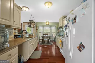 391 Wildwood Cir SE, Calhoun, GA 30701 - Photo 13