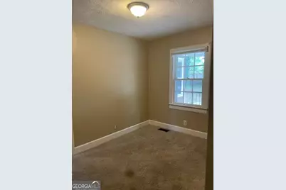 119 Dilly Hill, Lagrange, GA 30240 - Photo 9