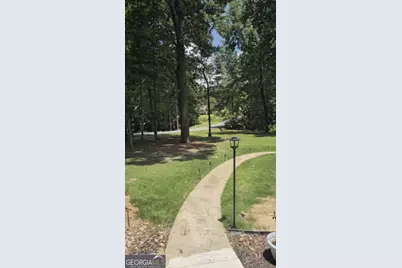 102 McKinley Circle, Lagrange, GA 30240 - Photo 9