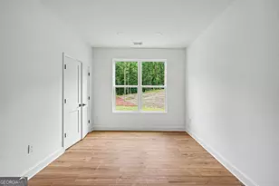 1013 Queens Bridge Way, Griffin, GA 30223 - Photo 5