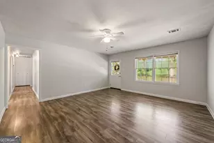736 Stagecoach Rd, Stockbridge, GA 30281 - Photo 9
