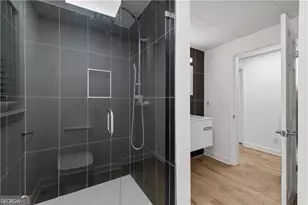 8965 Laurel Way, Alpharetta, GA 30022 - Photo 49