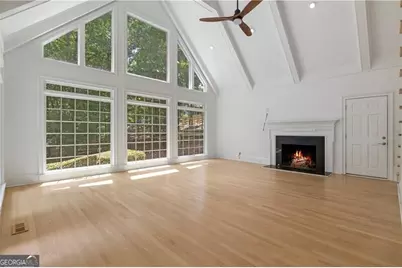 8965 Laurel Way, Alpharetta, GA 30022 - Photo 9