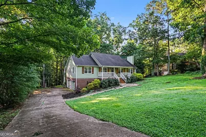 1037 Atherton Lane, Woodstock, GA 30189 - Photo 3