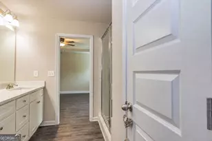 1156 Burgundy Dr, Griffin, GA 30223 - Photo 21