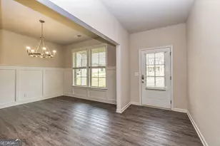 1156 Burgundy Dr, Griffin, GA 30223 - Photo 5