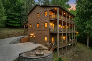 603 Ashley Dr, Ellijay, GA 30540 - Photo 1