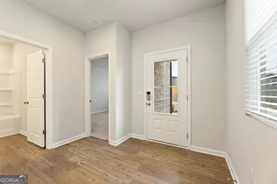 8031 Dickens Drive, Fairburn, GA 30213 - Photo 9