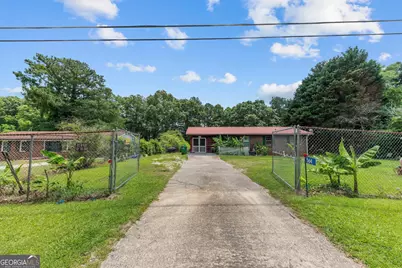 564 Peters Street, Statham, GA 30666 - Photo 21
