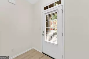 318 Knelston Oak Dr, Suwanee, GA 30024 - Photo 5