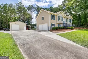 29 Pecan Lake Ct, Sharpsburg, GA 30277 - Photo 3