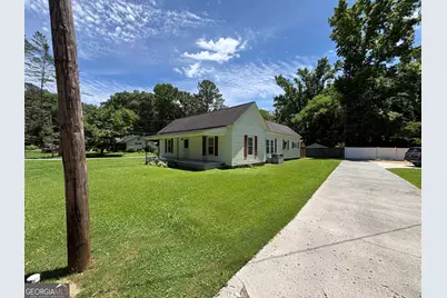 206 Warthen Street, Lafayette, GA 30728 - Photo 1