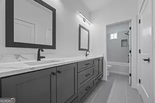 205 Chariot Ct, Jefferson, GA 30549 - Photo 7