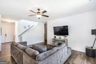 219 Ivy Glen Dr, Perry, GA 31069 - Photo 7
