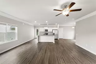1272 Towne Square Ct, Athens, GA 30607 - Photo 7