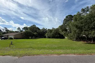 210 New Watts St, Saint Marys, GA 31558 - Photo 1