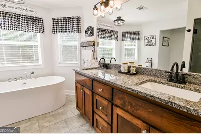 1621 Dixie Road, Covington, GA 30014 - Photo 31