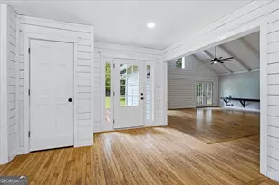 330 Sandy Lake Cir, Fayetteville, GA 30214 - Photo 5