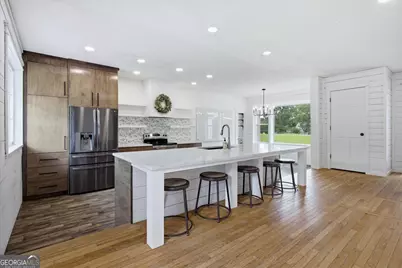 330 Sandy Lake Circle, Fayetteville, GA 30214 - Photo 7