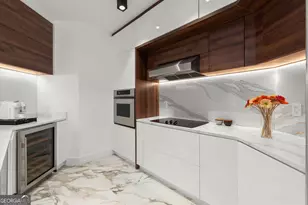 2828 Peachtree Rd NE, Atlanta, GA 30305 - Photo 7