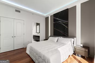 2828 Peachtree Road NE # 701, Atlanta, GA 30305 - Photo 27