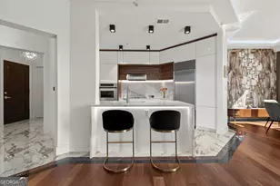 2828 Peachtree Rd NE, Atlanta, GA 30305 - Photo 9