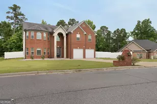 168 Summer Grove Ln, Macon, GA 31206 - Photo 3