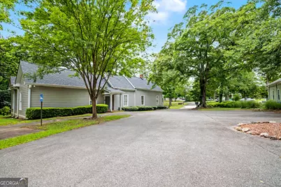 195 N Jeff Davis Drive, Fayetteville, GA 30214 - Photo 21