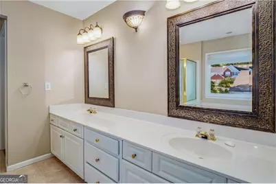11380 Crossington Road, Johns Creek, GA 30005 - Photo 13