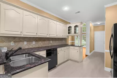 641 Richmond Place, Loganville, GA 30052 - Photo 17