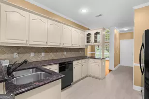 641 Richmond Pl, Loganville, GA 30052 - Photo 17