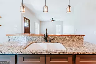 1445 N Forest Ave, Hartwell, GA 30643 - Photo 9