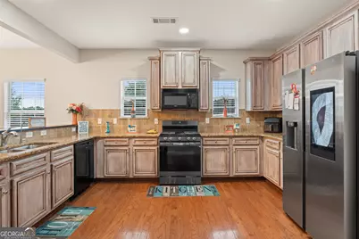 2365 Cornell Circle, McDonough, GA 30253 - Photo 11