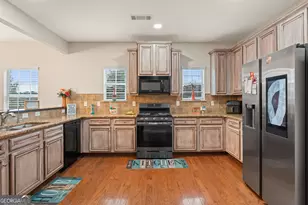 2365 Cornell Cir, McDonough, GA 30253 - Photo 11
