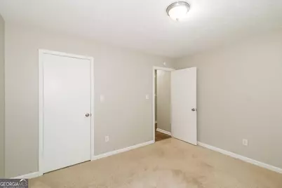 8605 Collins Drive, Jonesboro, GA 30236 - Photo 11