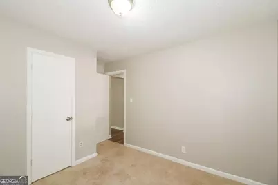 8605 Collins Drive, Jonesboro, GA 30236 - Photo 13