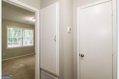 8605 Collins Drive, Jonesboro, GA 30236 - Photo 15