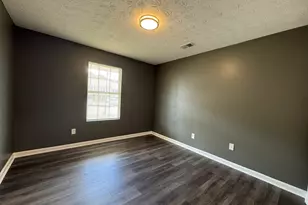 330 Crestfield Cir, Covington, GA 30016 - Photo 7
