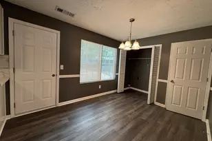 330 Crestfield Cir, Covington, GA 30016 - Photo 5
