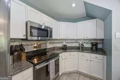 190 Hutchinson Street NE, Atlanta, GA 30307 - Photo 9