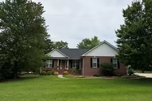 640 Magnolia Dr, Thomson, GA 30824 - Photo 1