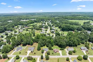 198 Blue Grass Dr, Jefferson, GA 30549 - Photo 41
