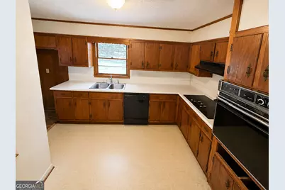3543 Meadowview Court, Rex, GA 30273 - Photo 5