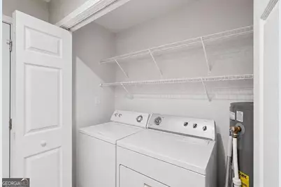 16 Holly Downs Court NW, Atlanta, GA 30318 - Photo 11