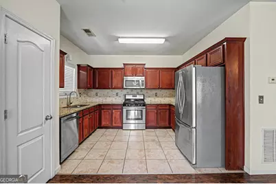 2150 Waterford Park Drive, Lawrenceville, GA 30044 - Photo 15