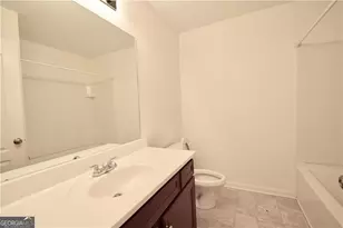 2150 Waterford Park Dr, Lawrenceville, GA 30044 - Photo 25