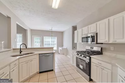 38 Rockport Drive, Riverdale, GA 30274 - Photo 11