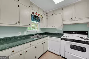 464 Riverbend Rd, Toccoa, GA 30577 - Photo 5