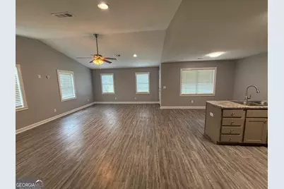 136 Trinity Road, Dublin, GA 31021 - Photo 17