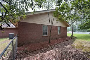 602 Hillcrest Pkwy, Dublin, GA 31021 - Photo 7